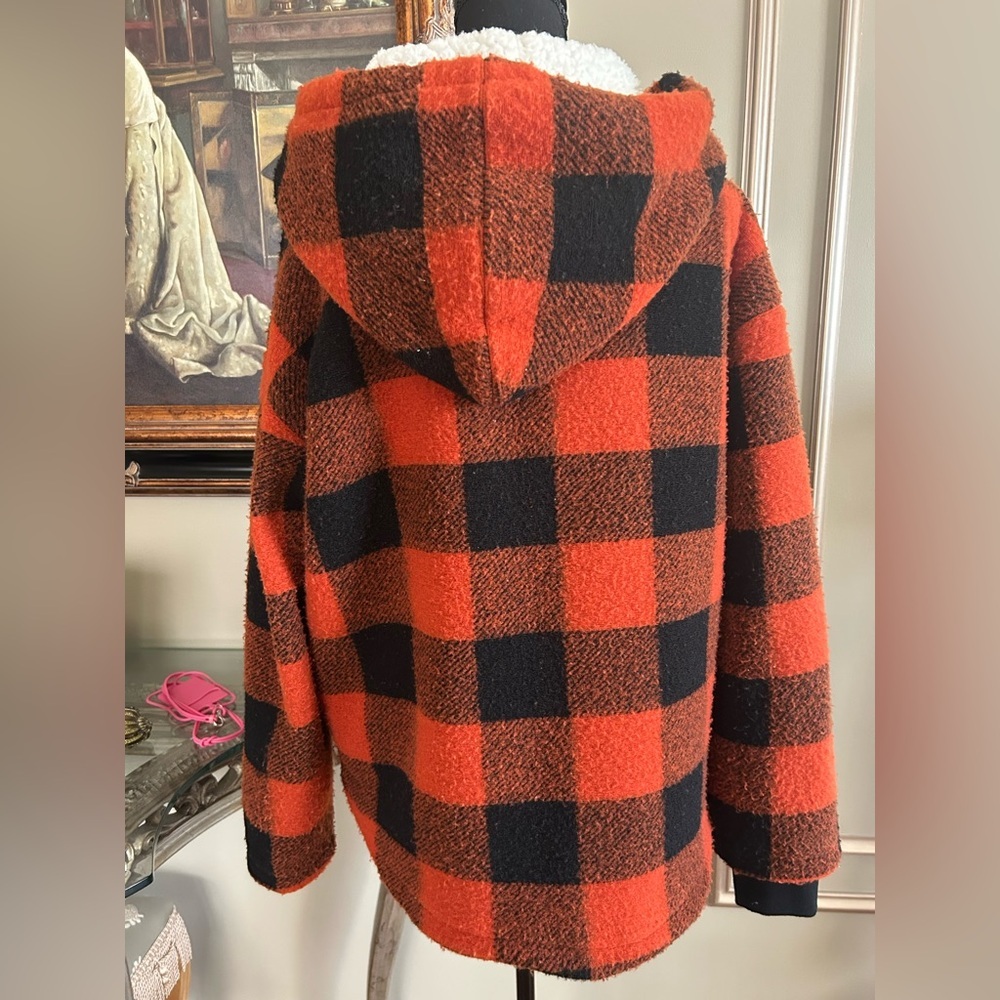 Forever 21 Plaid Hooded Sherpa Lined Shacket Jacket Cozy Cabin Core Size Medium - Picture 4 of 6